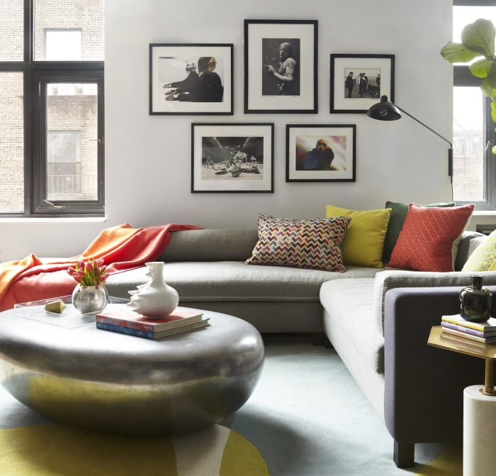 5 Ways A Brown Sofa Can Be The Facelift Your Living Room Needs